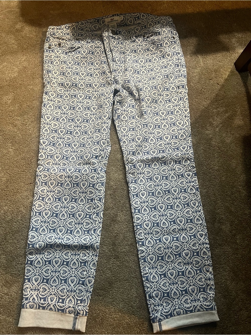 Vineyard Vines Blue and White Patterned Cropped Jeans